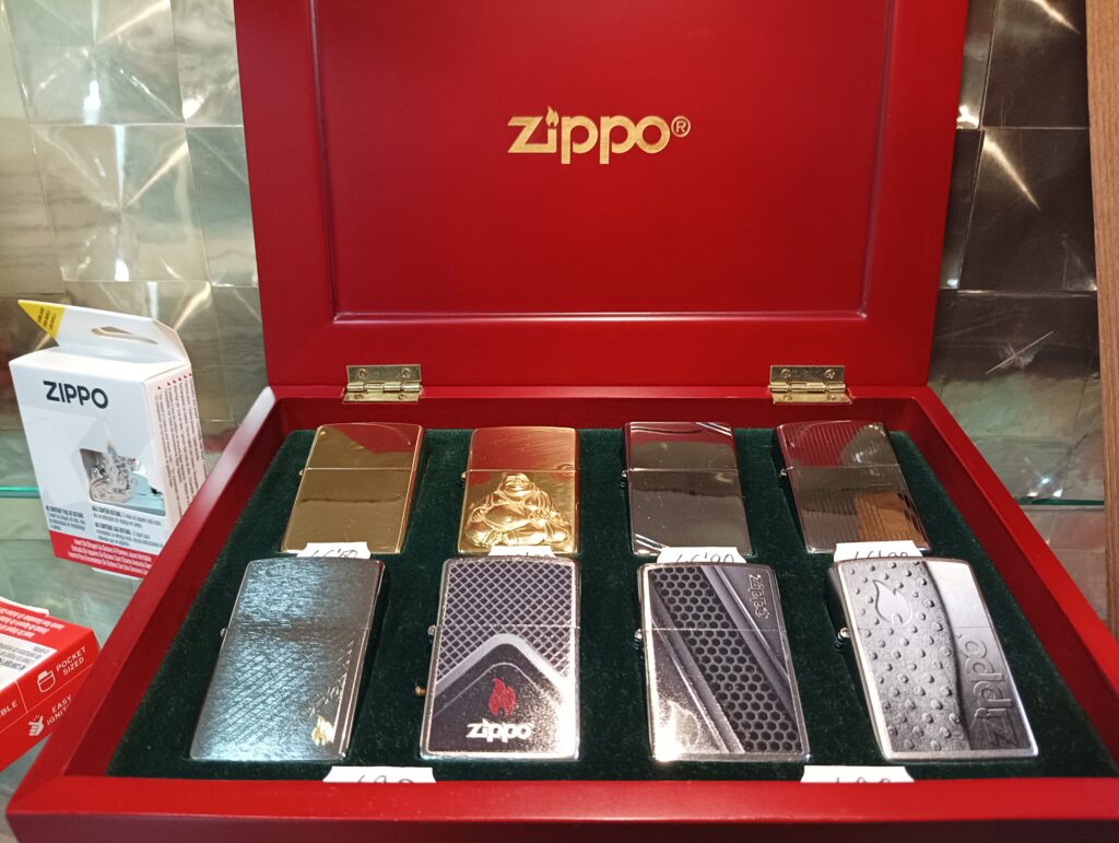 Mecheros Zippo