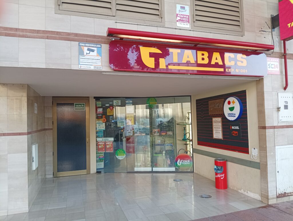 Exterior fachada Estanco Jou Balaguer 001